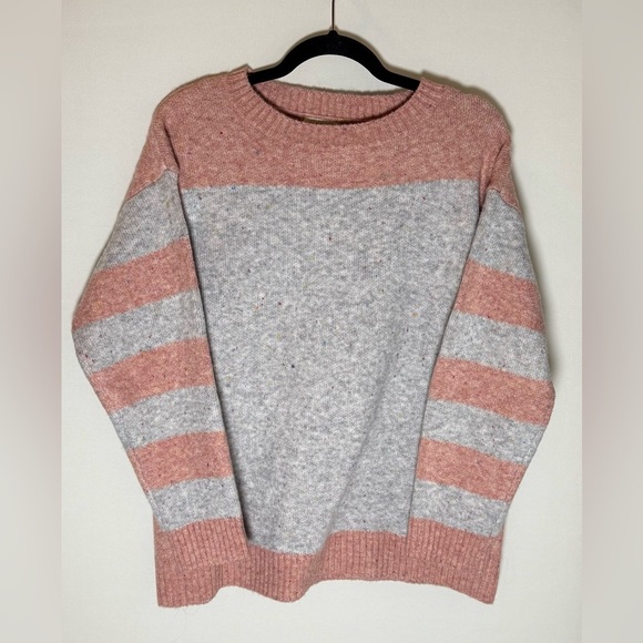 Ott Sweaters - Ott sweater • Women’s size S/M